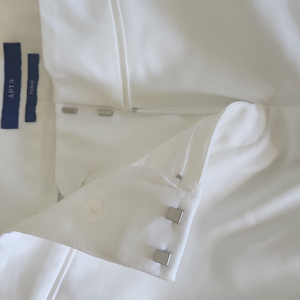 Apt 9 white capri NEW - Picture 2 of 4